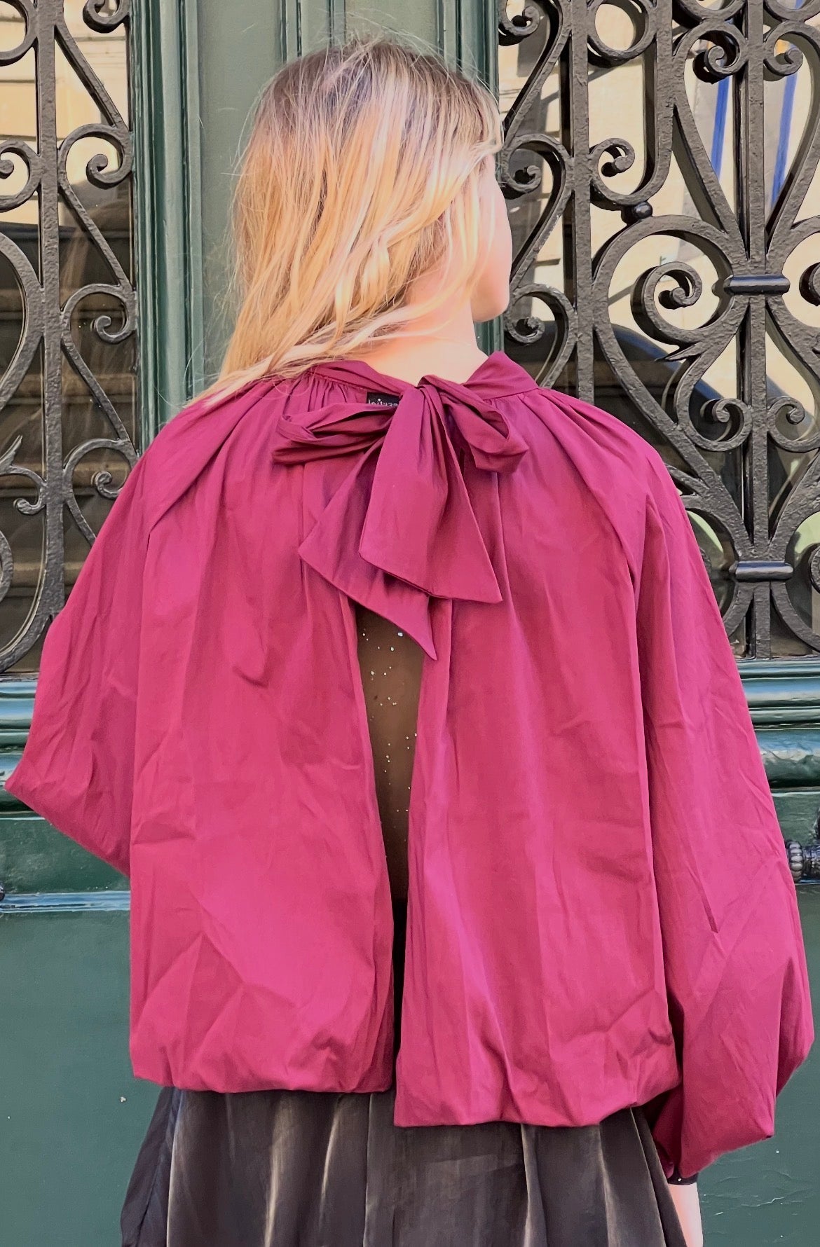 Top manches longues avec dos ouvert