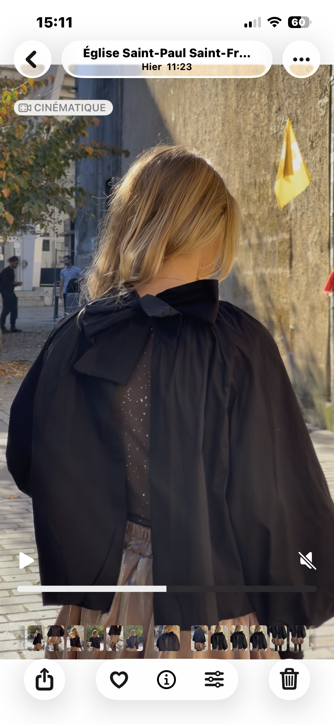 Top manches longues avec dos ouvert